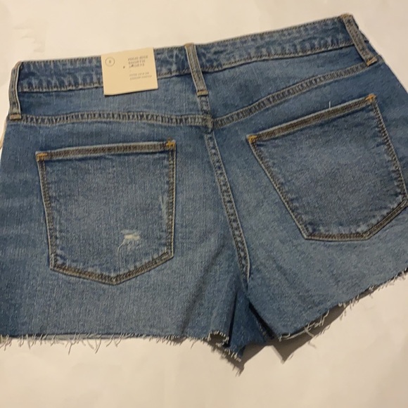 High rise shortie shorts - Picture 3 of 4